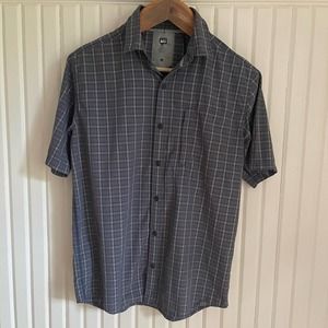 REI - Mens - Blue & Gray - Short Sleeve Button Up - M